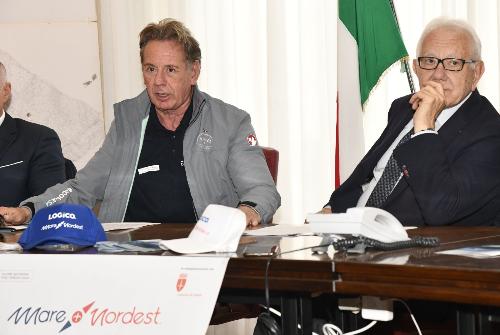 L'assessore regionale alla Difesa dell'ambiente Fabio Scoccimarro alla presentazione di Trieste Mare Nordest con l'assessore comunale alla Cultura Giorgio Rossi