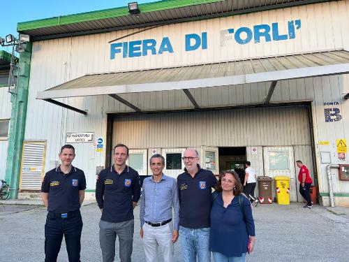 Il governatore Massimiliano Fedriga assieme all’assessore regionale alla Protezione civile Riccardo Riccardi incontra nel punto di raccolta della Fiera di Forlì i volontari della Protezione civile del Friuli Venezia Giulia impegnati nelle operazioni di aiuto nei territori colpiti dalle alluvioni in Emilia-Romagna.