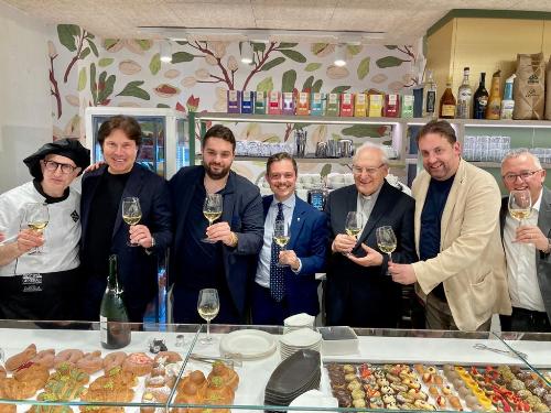 Un momento dell'inaugurazione del punto vendita Dusci Gangi di viale Tricesimo a Udine