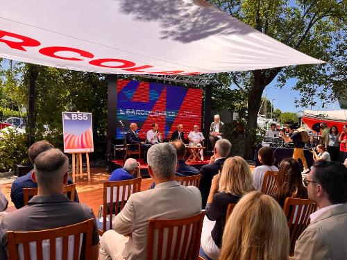 Il governatore del Friuli Venezia Giulia Massimiliano Fedriga nella sede della Società Velica di Barcola e Grignano all’apertura delle iscrizioni alla Barcolana55.