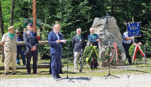 L'intervento dell'assessore regionale alla Salute con delega alla Protezione civile, Riccardo Riccardi, durante l'annuale commemorazione al Bosco Romagno di Cividale del Friuli, in ricordo dei patrioti della Brigata Osoppo che furono fatti prigionieri alle malghe di Porzus nel febbraio 1945 e poi trucidati al Bosco Romagno. 
