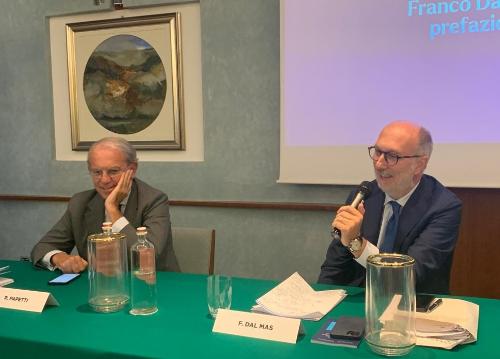 L'intervento dell'assessore regionale alla Salute Riccardo Riccardi al convegno svoltosi a Pordenone