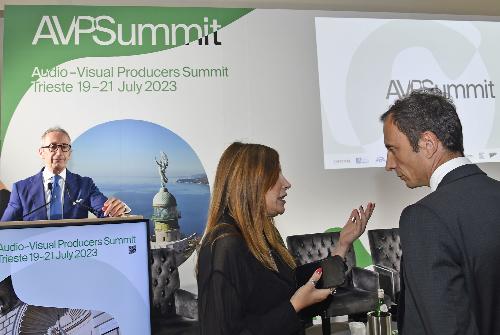 Il governatore del Friuli Venezia Giulia Massimiliano Fedriga assieme al sottosegretario di Stato al Ministero della Cultura Lucia Borgonzoni nell'ambito dell'Audio-Visual Producers Summit 