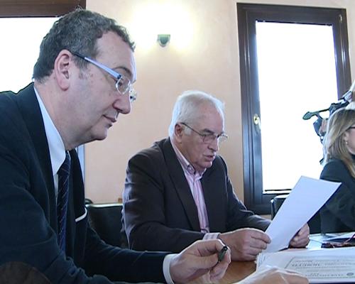 Sergio Bolzonello (Vicepresidente FVG e assessore regionale Attività produttive) ed Enzo Cainero (Organizzatore Tappe Giro in FVG) alla presentazione della Tappa Maniago - Monte Zoncolan del 97° Giro d'Italia - Pordenone 04/03/2014