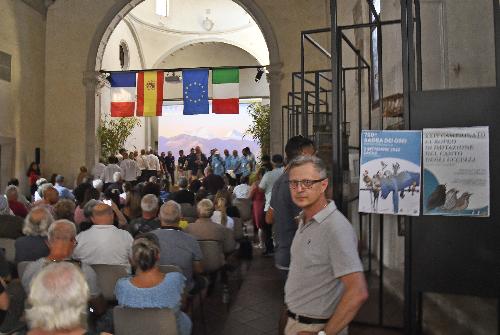 L'assessore regionale alle Risorse agroalimentari Stefano Zannier all'inaugurazione della 750ma Sagra degli osei di Sacile