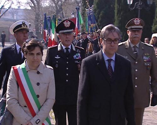 Fabiana Martini (Vicesindaco Trieste) e Francesco Peroni (Assessore regionale Finanze) alla "Giornata dell'Unità nazionale, della Costituzione, dell'inno e della bandiera", sul Colle di San Giusto - Trieste 17/03/2014