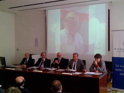 Gianni Torrenti (Assessore regionale Cultura) alla presentazione della X edizione del Festival "èStoria" - Gorizia 18/04/2014
