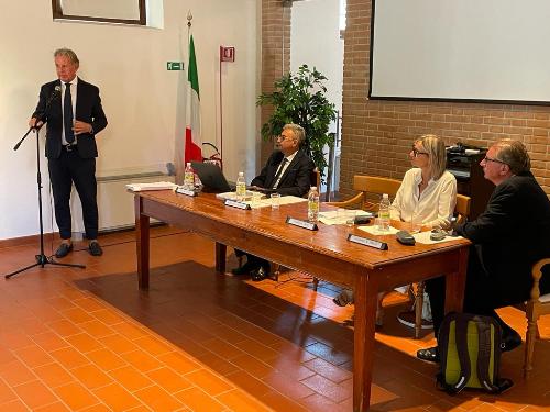 L'assessore regionale alla Difesa dell'ambiente Fabio Scoccimarro interviene a Manzano in occasione della firma del Contratto di fiume del Natisone