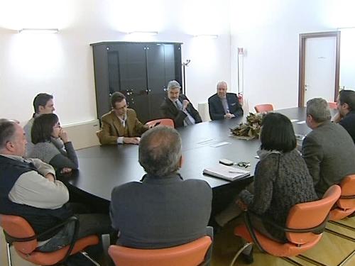 Paolo Panontin (Assessore regionale Autonomie locali) incontra i sindaci Laura Zanella (Amaro), Dario Iuri (Cavazzo Carnico), Luciano Sulli (Verzegnis) e Dario Zearo e Gianalberto Riolino (Sindaco e vicesindaco Tolmezzo) in Municipio - Tolmezzo 03/03/2014