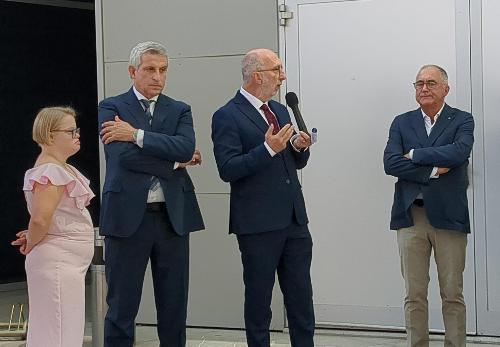 L'assessore regionale alla Salute Riccardo Riccardi (terzo da sinistra) all'inaugurazione dei locali della struttura "RiabilitaFvg" a Tavagnacco