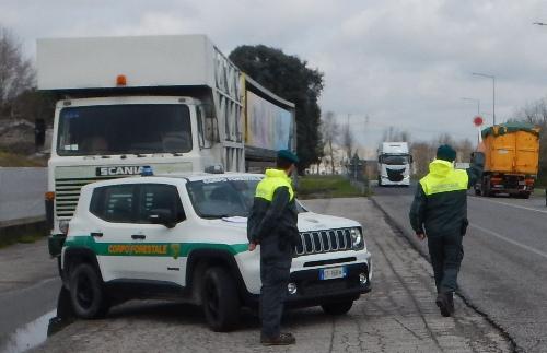 Personale Noava impegnato in controlli su strada