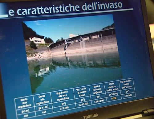 Illustrazione del Piano operativo di rimozione del sedimento nel Bacino di Ambiesta - Udine 13/06/2014