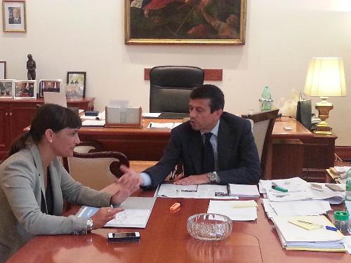 Debora Serracchiani (Presidente Regione Friuli Venezia Giulia) e Maurizio Lupi (Ministro Infrastrutture e Trasporti) in una foto d'archivio