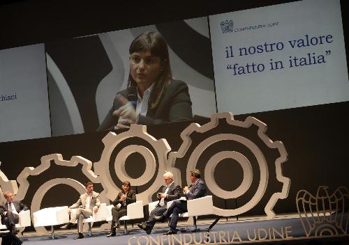 Debora Serracchiani (Presidente Regione Friuli Venezia Giulia) interviene all'Assemblea generale delle aziende associate a Confindustria Udine - Udine 30/06/2014