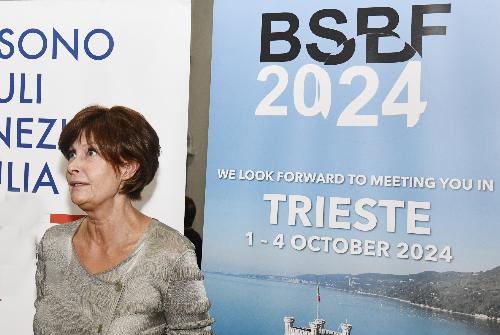 L'assessore alla Ricerca Alessia Rosolen al Trieste convention center in occasione della visita del comitato organizzatore internazionale del Bsbf 2024