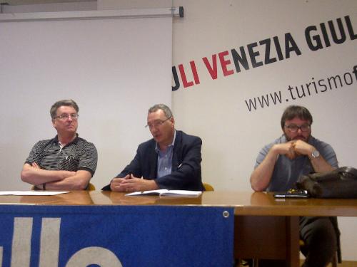 Sergio Bolzonello (Vicepresidente FVG e assessore regionale Attività produttive) ad un incontro con amministratori ed operatori economici locali - Piancavallo 07/07/2014