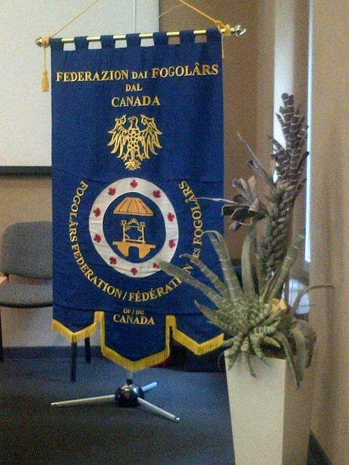 Il gonfalone della Federazione dei Fogolârs Furlans del Canada - Villa Manin di Passariano (UD) 27/07/2014