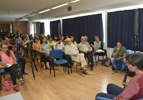 Debora Serracchiani (Presidente Regione Friuli Venezia Giulia) incontra i partecipanti al Laboratorio della Comunicazione LAB 2014 - Gemona del Friuli 04/08/2014