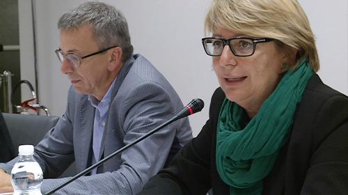 Adriano Marcolongo (Direttore centrale Salute, Integrazione sociosanitaria, Politiche sociali e Famiglia) e Maria Sandra Telesca (Assessore regionale Salute) all'incontro con sindaci del Manzanese e del Cividalese sulla Riforma della Sanità - Buttrio 26/08/2014