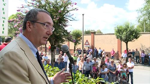 Sergio Bolzonello (Vicepresidente Regione FVG) interviene alla cerimonia d'avvio dei lavori di trasformazione dell'ex Caserma Amadio in grande parco verde - Cormons 27/08/2014