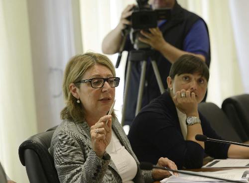 Maria Sandra Telesca (Assessore regionale Salute) e Debora Serracchiani (Presidente Regione Friuli Venezia Giulia) in una foto d'archivio