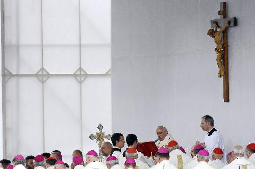 Papa Francesco celebra la Santa Messa al Sacrario Militare, nell'incontro con le Forze Armate e in occasione del Centenario della Grande Guerra - Redipuglia 13/09/2014