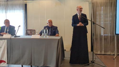 L'assessore regionale Riccardo Riccardi alla festa del Pensionato di Tricesimo