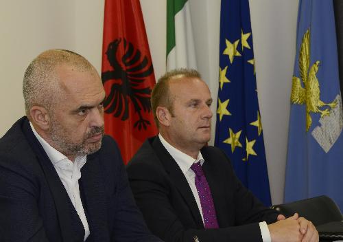 Edi Rama (Primo ministro Albania) nel corso dell'incontro con Debora Serracchiani (Presidente Regione Friuli Venezia Giulia) - Udine 26/09/2014