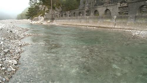 Strada regionale 251, alla confluenza del Cellina con il suo affluente Varma - 27/09/2014
