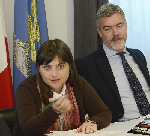 Debora Serracchiani (Presidente Regione Friuli Venezia Giulia) e Paolo Panontin (Assessore regionale Autonomie locali) in una foto d'archivio