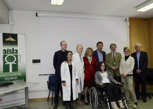 Maria Sandra Telesca (Assessore regionale Salute) alla cerimonia di donazione di un'apparecchiatura per la Biobanca del Santa Maria della Misericordia di Udine da parte dell'Associazione Italiana Sclerosi Laterale Amiotrofica (AISLA) - Udine 24/10/2014