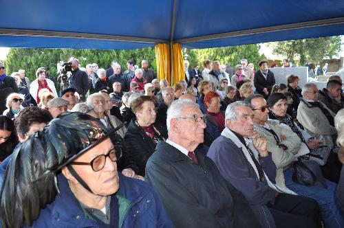 Sopravvissuti e parenti delle vittime alla cerimonia di commemorazione delle vittime del Campo di Concentramento della Seconda Guerra mondiale - Gonars 01/11/2014