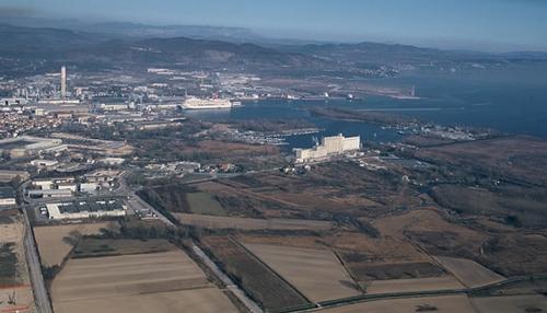Porto di Monfalcone (Foto tratta dal portale del Consorzio per lo sviluppo industriale del Comune di Monfalcone)