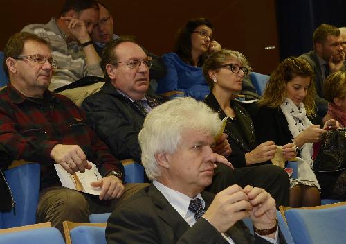 Claudio Pedrotti (Sindaco Pordenone) al convegno "La Regione e i Comuni: un gioco di squadra per le Riforme", organizzato da ForSer FVG in collaborazione con ANCI FVG - Udine 10/11/2014
