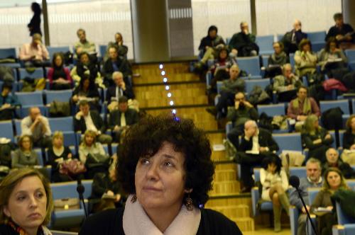 Loredana Panariti (Assessore regionale Lavoro) alla presentazione de "Il Mercato del Lavoro in Friuli Venezia Giulia. Rapporto 2014", nell'Auditorium della Regione FVG - Udine 16/12/2014
