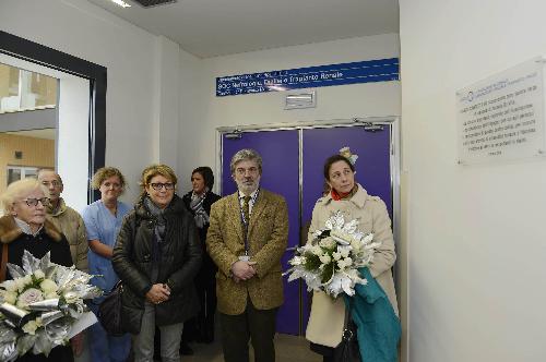 Maria Sandra Telesca (Assessore regionale Salute) e Mauro Delendi (Direttore generale Azienda Ospedaliero-Universitaria Udine) nella Struttura Operativa Complessa (SOC) per la dialisi al Santa Maria della Misericordia - Udine 23/12/2014