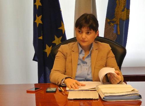 Debora Serracchiani (Presidente Friuli Venezia Giulia) durante la seduta di Giunta regionale - Trieste 07/02/2014