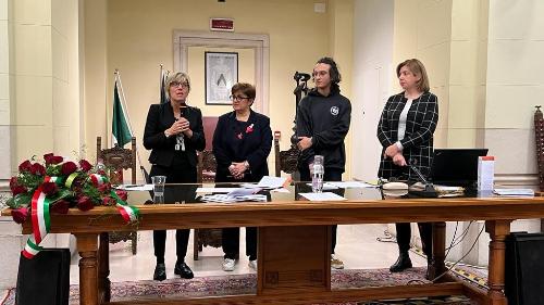 L’assessore regionale alle Finanze Barbara Zilli alla presentazione del progetto promosso dall’Andos di Udine in memoria del Carabiniere Fabio Pasquariello