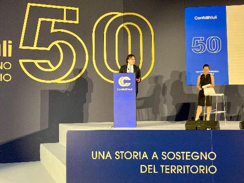 L'intervento dell'assessore regionale alle Attività produttive e Turismo, Sergio Emidio Bini in occasione dei 50 anni di Confidi Friuli.