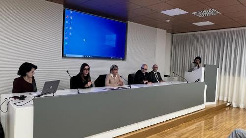 L'assessore regionale alle Finanze Barbara Zilli  al convegno promosso dall'associazione Small House sui "Vantaggi del Trust Dopo di Noi"