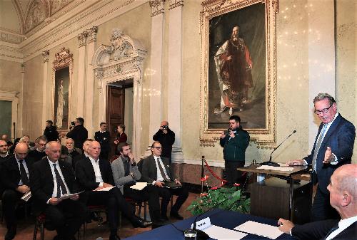 L'assessore regionale Fabio Scoccimarro nel corso del suo intervento