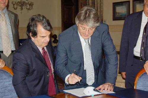 Renato Brunetta (Ministro Pubblica Amministrazione e Innovazione) e Renzo Tondo (Presidente Friuli Venezia Giulia) a Roma. (Roma 05/08/08)
