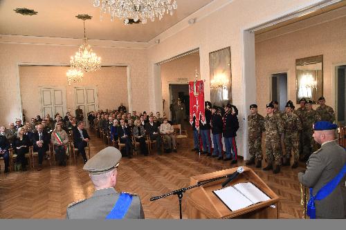 La cerimonia di avvicendamento al Comando Militare Esercito "Friuli Venezia Giulia" tra il colonnello Francesco Maffei e il colonnello Giuliano Innecco, che si è svolta alla presenza, tra gli altri, degli assessori regionale alla Difesa dell'ambiente ed energia Fabio Scoccimarrro e alle Infrastrutture e trasporti Cristina Amirante, del comandante dell'Area territoriale delle Forze Operative Nord generale di divisione Ugo Cillo, dell'assessore comunale di Trieste alle Politiche della sicurezza cittadina Caterina De Gavardo. e del vicepresidente del Consiglio regionale Francesco Russo.