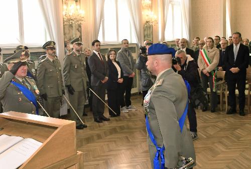 La cerimonia di avvicendamento al Comando Militare Esercito "Friuli Venezia Giulia" tra il colonnello Francesco Maffei e il colonnello Giuliano Innecco.