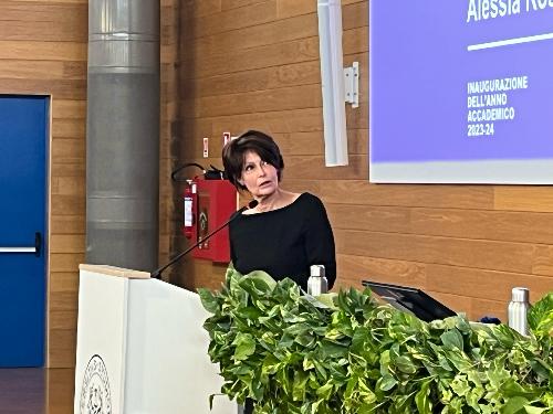 L'assessore regionale al Lavoro, Formazione, Istruzione, Ricerca, Università e Famiglia,  Alessia Rosolen all'inaugurazione dell'anno accademico 2023-2024 dell'Università degli Studi di Udine.