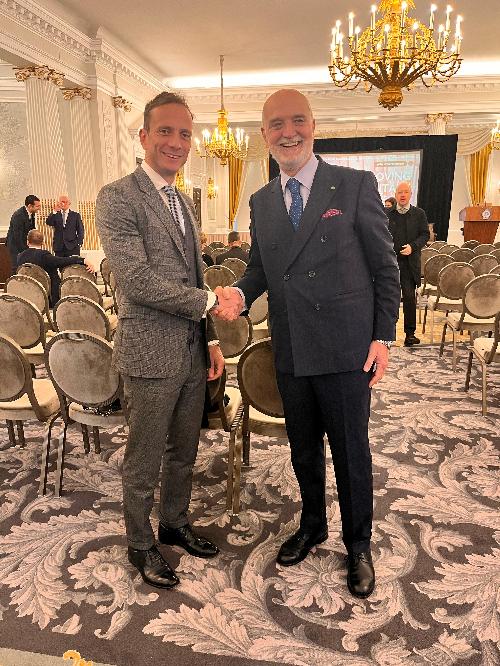 Il governatore Fedriga con l'ambasciatore d'Italia a Londra Inigo Lambertini