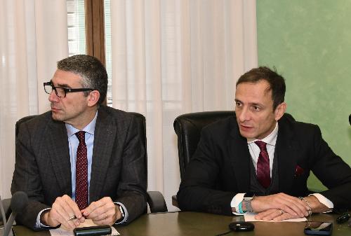 Il governatore Massimiliano Fedriga e l'assessore Pierpaolo Roberti nel corso dell'audizione