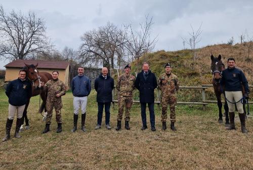 L’assessore alla Difesa dell’ambiente, energia e sviluppo sostenibile Fabio Scoccimarro in visita a Palmanova al Reggimento Genova Cavalleria 4°.