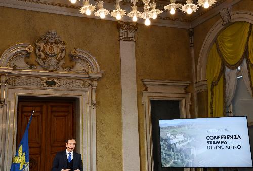 Il governatore del Friuli Venezia Giulia Massimiliano Fedriga, traccia il bilancio del 2023 nel corso della consueta conferenza stampa di fine anno.
