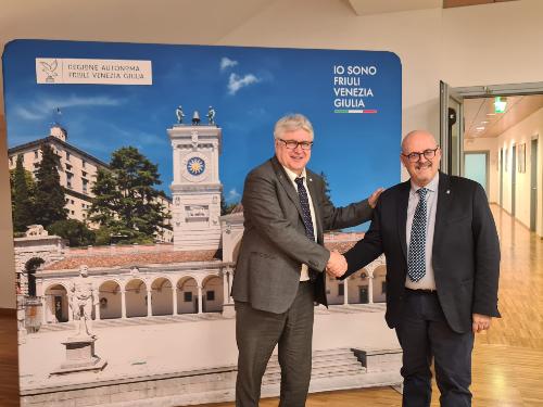 L'assessore regionale al Patrimonio e Demanio Sebastiano Callari con il sindaco di Udine Alberto Felice De Toni